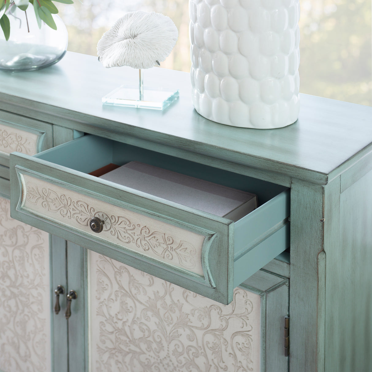Clancy Antique Blue And White Console