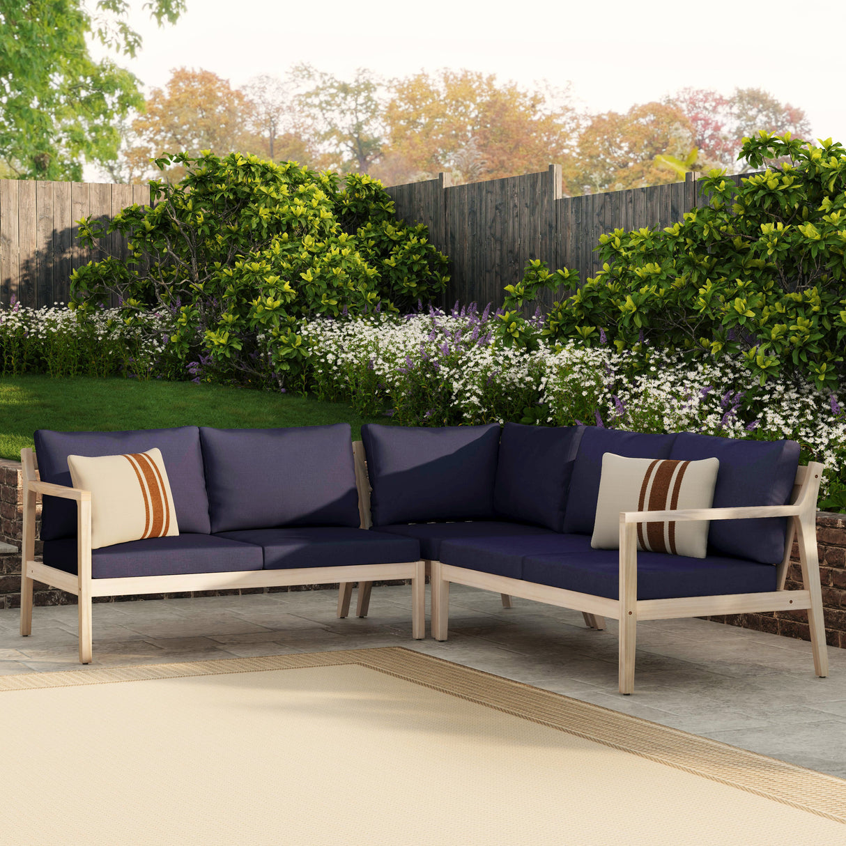 Svana Outdoor Sectional