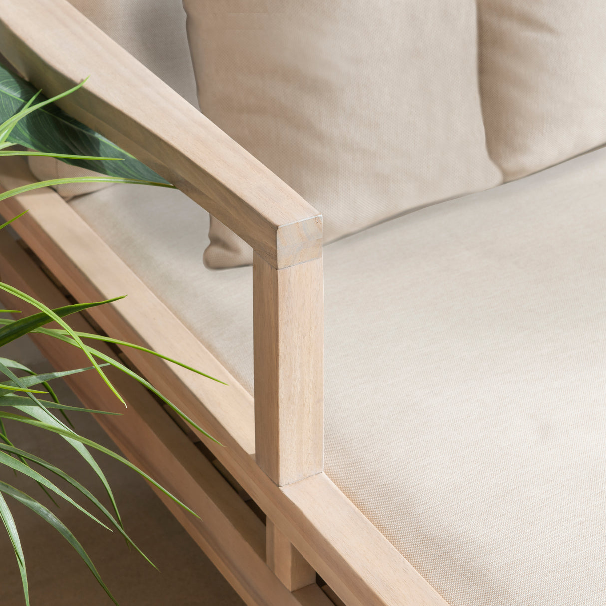 Svana Beige Outdoor Double Chaise Lounger