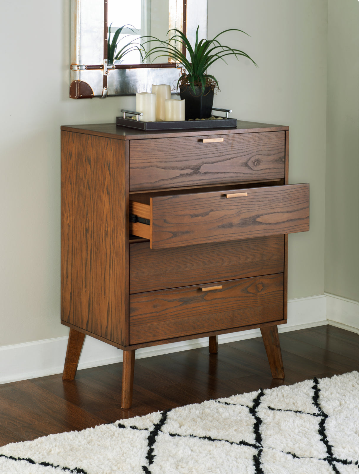 Hudson 4 Drawer Chest