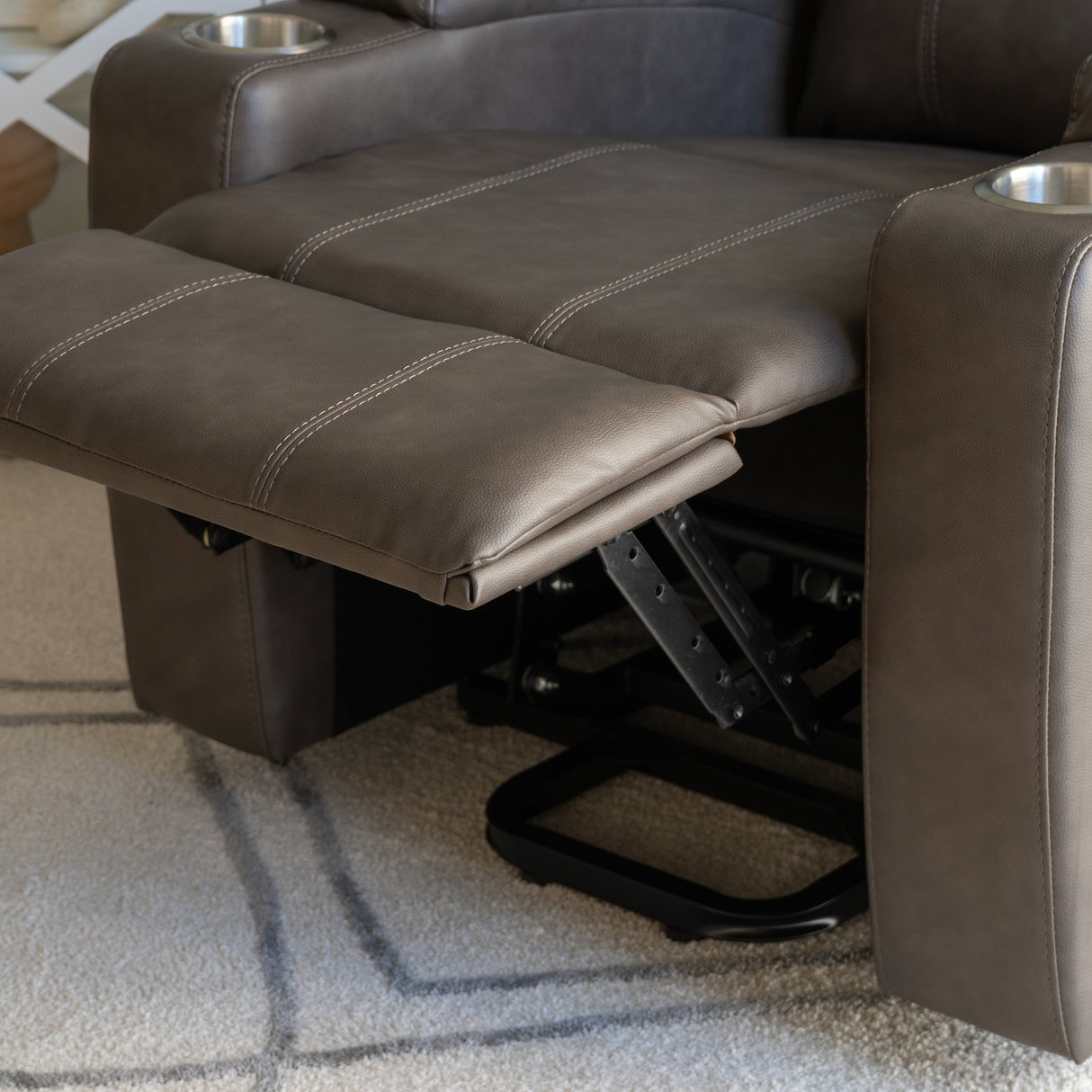 Phoenix Power Lift Chair