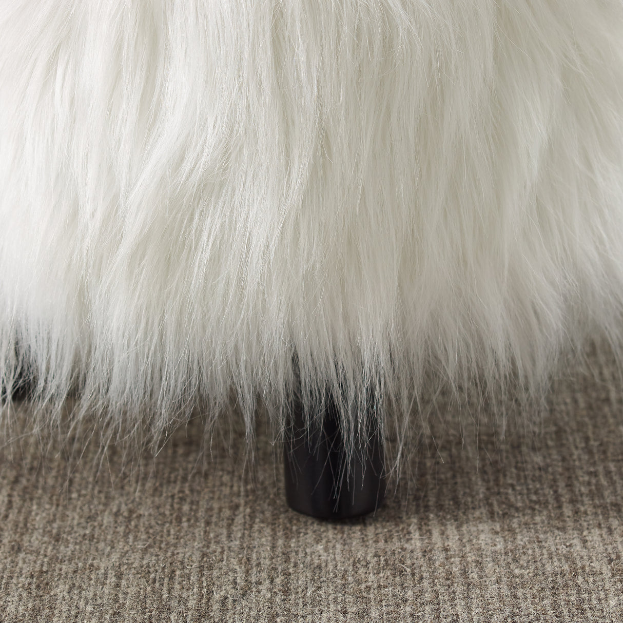 Dase White Faux Fur Stool