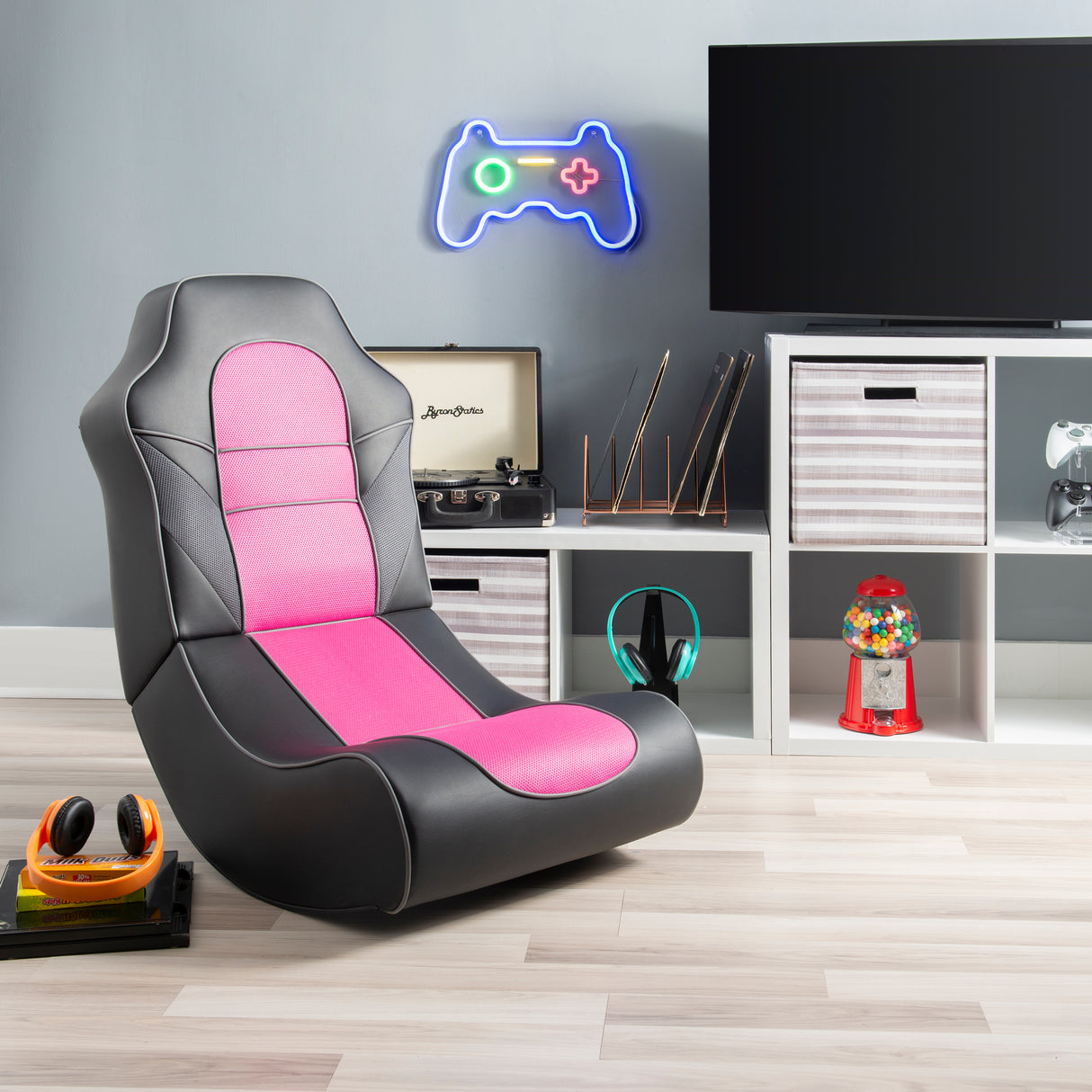Klutch Pink Game Rocking Chair