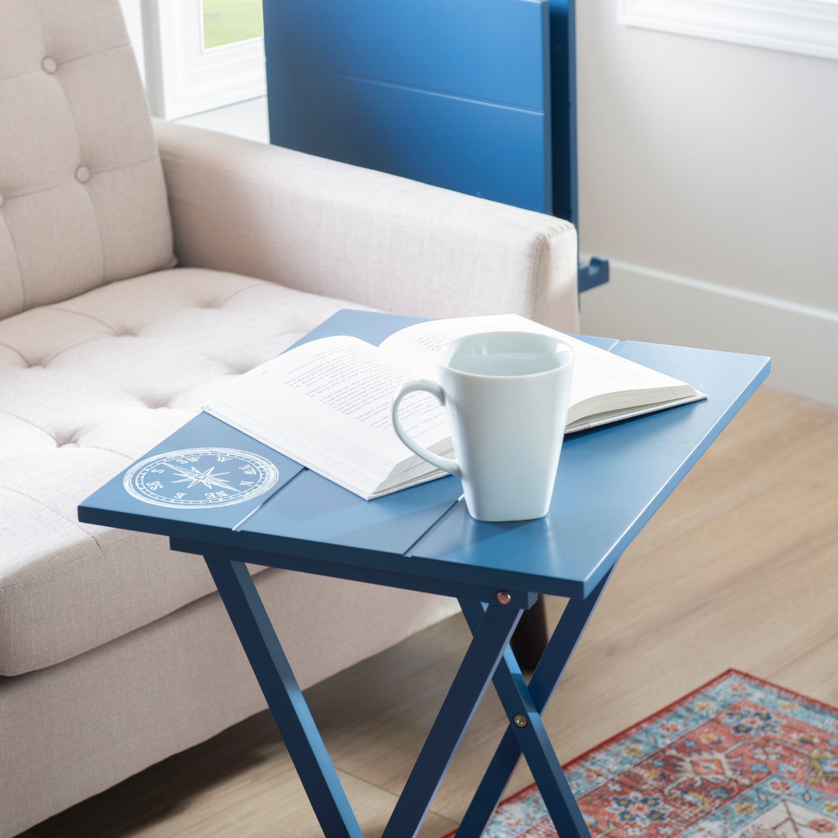 Compass Tray Table Set