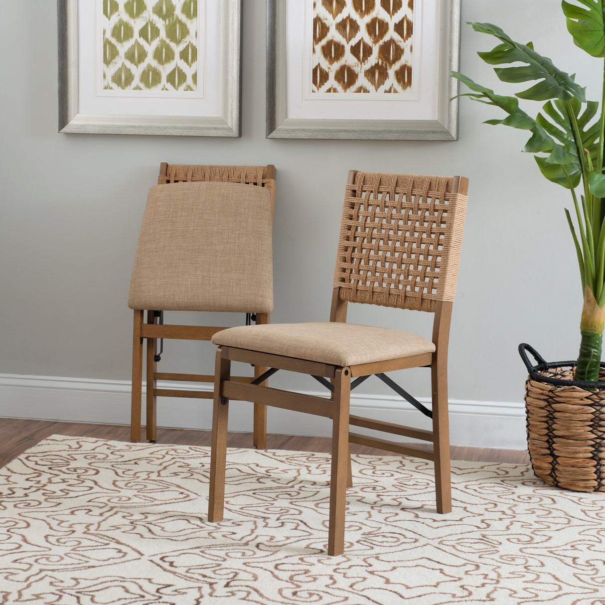 Natural Woven Back Folding Chair