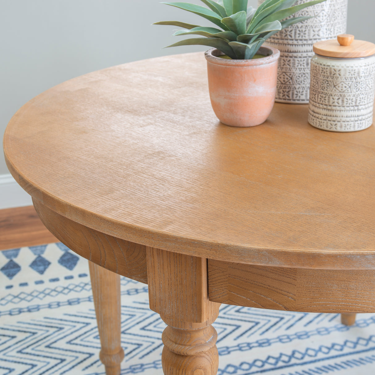 Shiraz 5PC Set Round Table 4 Oval Chairs