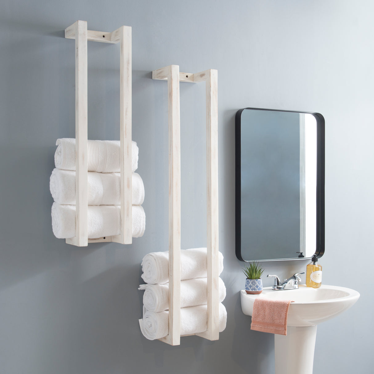 Troy White Wood Towel Rack (Set of 2)