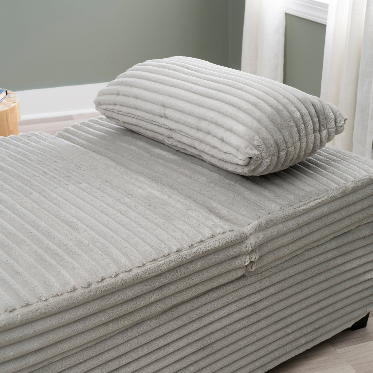 Dozer Sleeper Chair